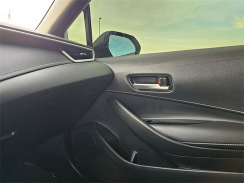 Used 2022 Toyota Corolla SE image 26