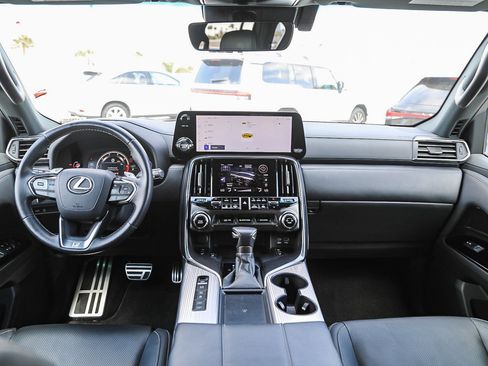 Used 2024 Lexus LX 600 F Sport AWD/4WD image 12