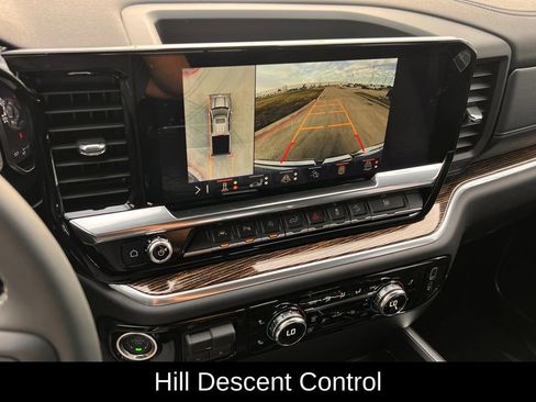 New 2026 GMC Sierra 1500 Elevation image 14