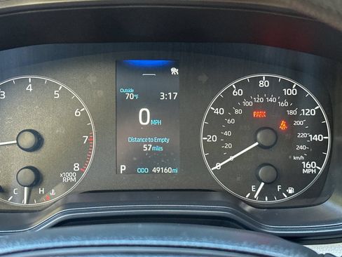 Used 2023 Toyota Corolla LE w/ LE Convenience Package FWD image 39