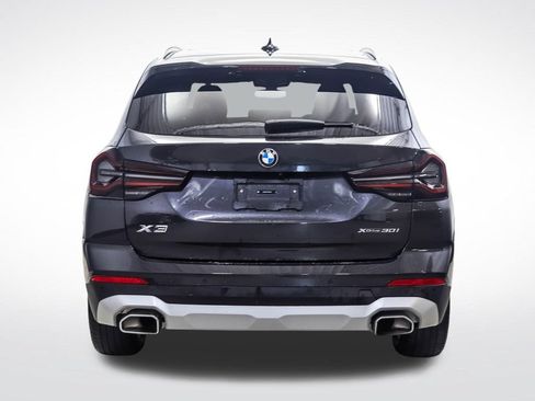 Used 2024 BMW X3 xDrive30i w/ Premium Package AWD/4WD image 4