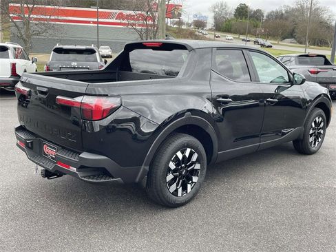 New 2026 Hyundai Santa Cruz SE image 3