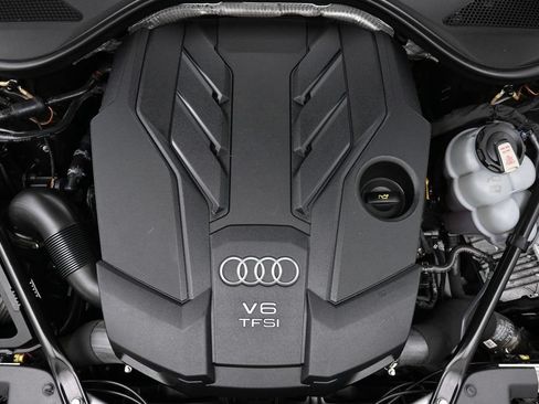 Used 2023 Audi A8 L 3.0T w/ Luxury Package AWD/4WD image 28