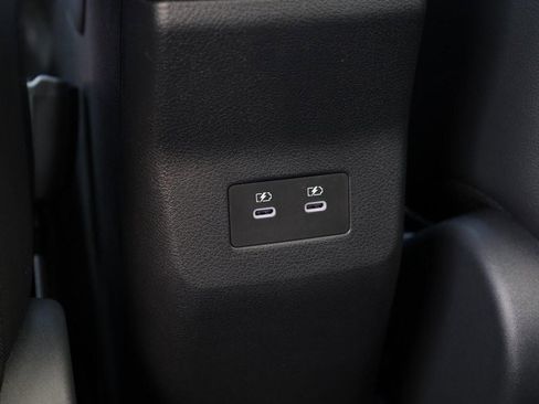 New 2026 Nissan Kicks SR w/ SR Premium Package image 24