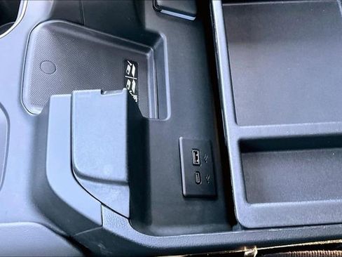 Used 2025 GMC Sierra 3500 Denali w/ Denali Reserve Package image 17