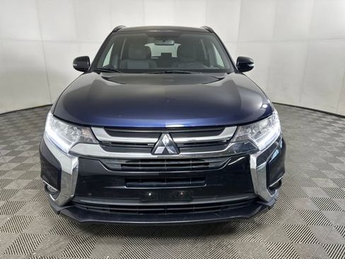 Used 2018 Mitsubishi Outlander LE image 8