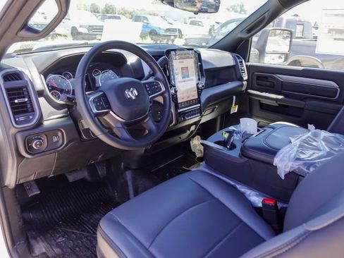 New 2026 RAM 3500 Tradesman AWD/4WD image 8
