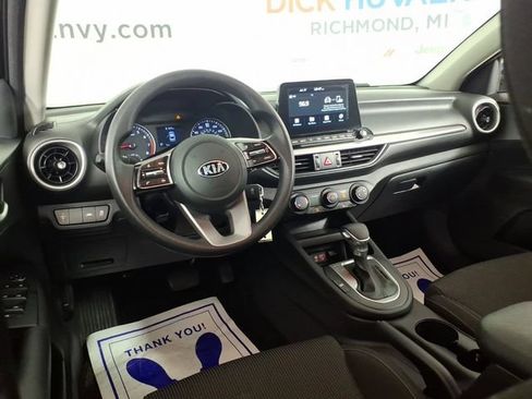 Used 2020 Kia Forte LXS FWD image 10