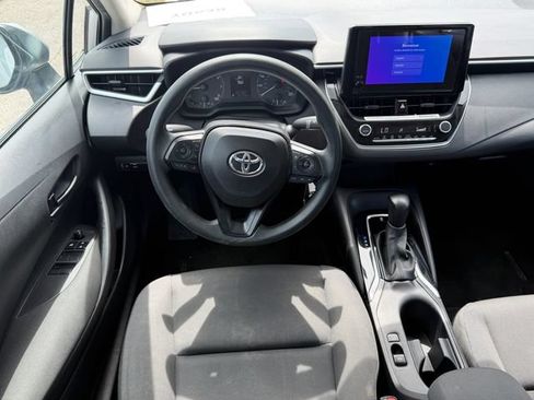 Used 2024 Toyota Corolla LE FWD image 15