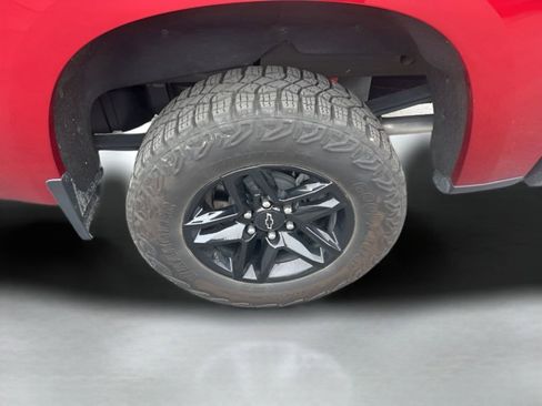 Used 2024 Chevrolet Silverado 1500 LT Trail Boss w/ Convenience Package II image 20