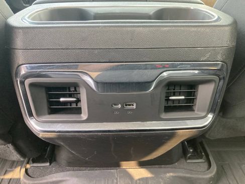 Used 2023 GMC Sierra 1500 Elevation AWD/4WD image 17