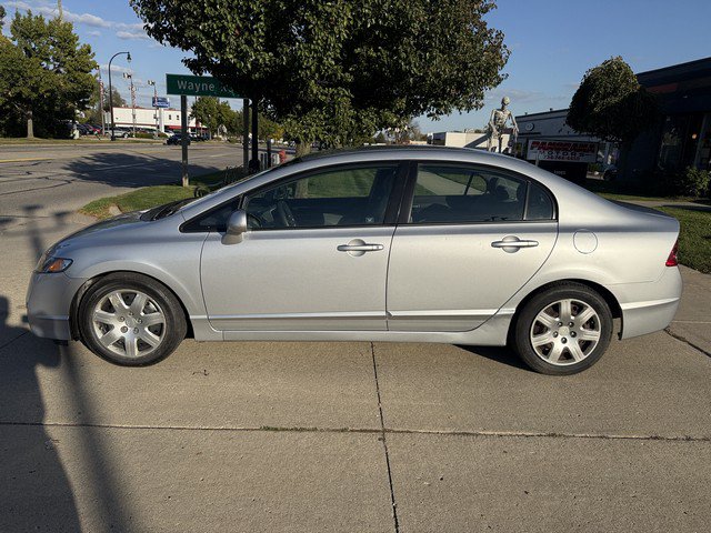 Used 2010 Honda Civic LX image 7