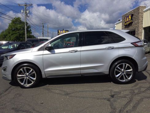 Used 2016 Ford Edge Sport w/ Technology Package AWD/4WD image 11