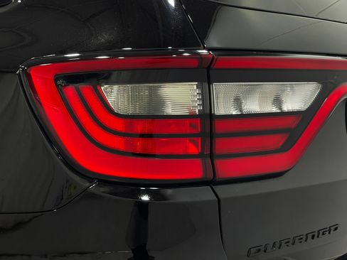 Used 2022 Dodge Durango R/T w/ Blacktop Package AWD/4WD image 35