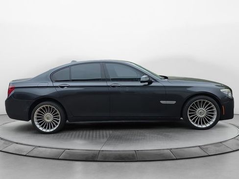 Used 2015 BMW 750i RWD image 6