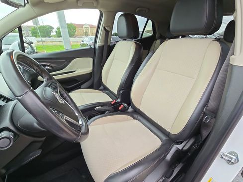 Used 2019 Buick Encore Preferred FWD image 14