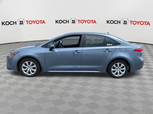 Used 2024 Toyota Corolla LE FWD image 4