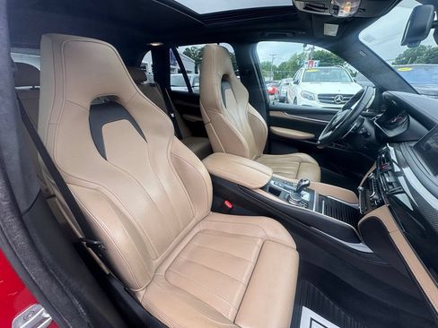 Used 2017 BMW X5 M AWD/4WD image 28