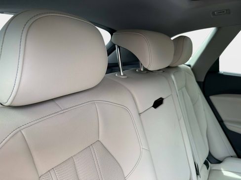 Used 2025 Audi Q5 Premium Plus image 27