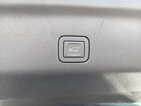 New 2026 Chevrolet Suburban High Country w/ Sun And Tow Package image 27