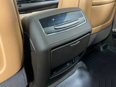 Used 2023 Cadillac Escalade ESV Sport w/ Touring Package AWD/4WD image 21