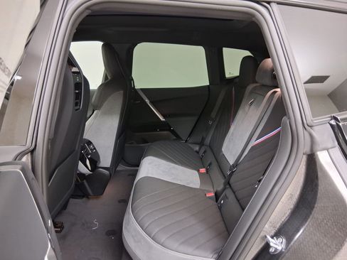 New 2026 BMW iX xDrive45 w/ M Sport Package image 12