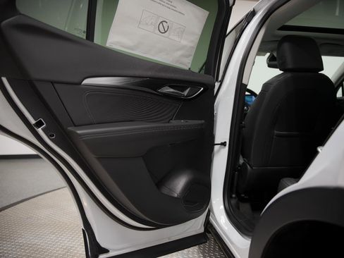 New 2025 Buick Envision Preferred image 21