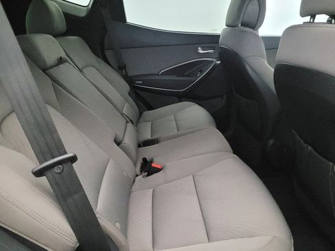 Used 2017 Hyundai Santa Fe Sport image 19