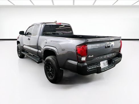 Used 2023 Toyota Tacoma SR AWD/4WD image 6
