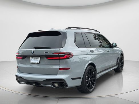 New 2026 BMW X7 xDrive40i AWD/4WD image 24