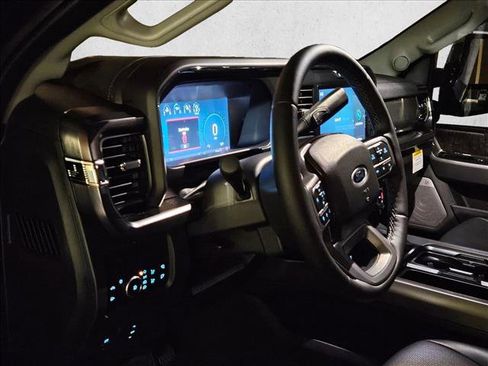 New 2026 Ford F250 Lariat w/ Chrome Package image 3