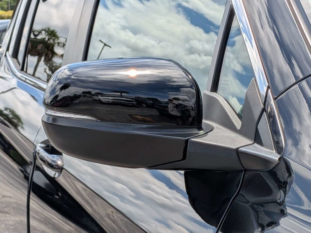 Used 2023 Honda Ridgeline RTL image 11