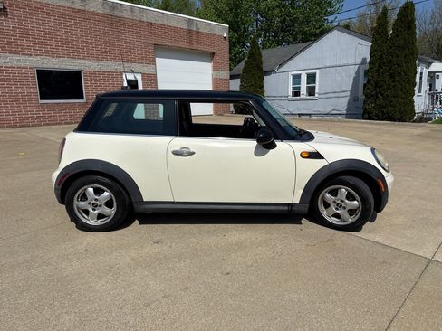 Used 2007 MINI Cooper Hardtop FWD image 4