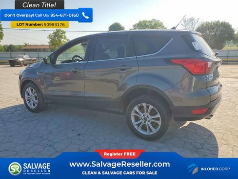 Used 2019 Ford Escape SE FWD image 3