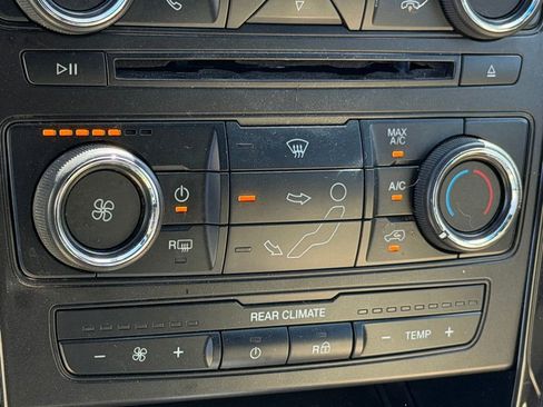 Used 2016 Ford Explorer FWD image 20
