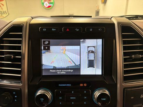 Used 2019 Ford F250 Platinum w/ Platinum Ultimate Package image 22