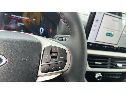New 2026 Ford Explorer Active AWD/4WD image 23