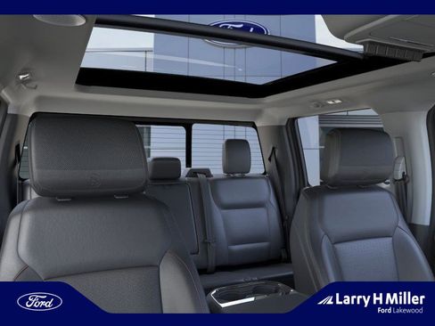 New 2026 Ford F250 Lariat w/ Black Appearance Package image 22