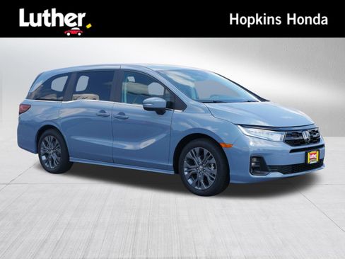 New 2026 Honda Odyssey Touring image 1