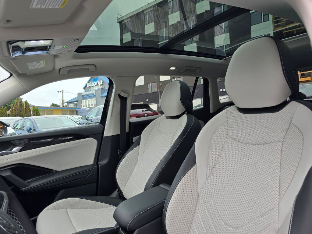 New 2026 Volkswagen Tiguan SE AWD/4WD image 21