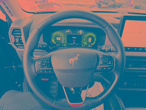 Certified 2025 Ford Bronco Sport Big Bend w/ Convenience Package image 8