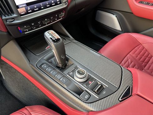 Used 2023 Maserati Levante Trofeo image 72
