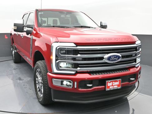 Certified 2024 Ford F350 Limited w/ FX4 Off-Road Package image 3