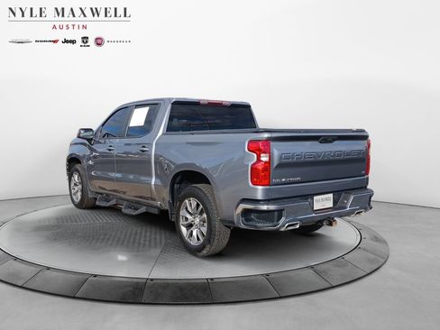 Used 2021 Chevrolet Silverado 1500 LT w/ Z71 Off-Road Package AWD/4WD image 14