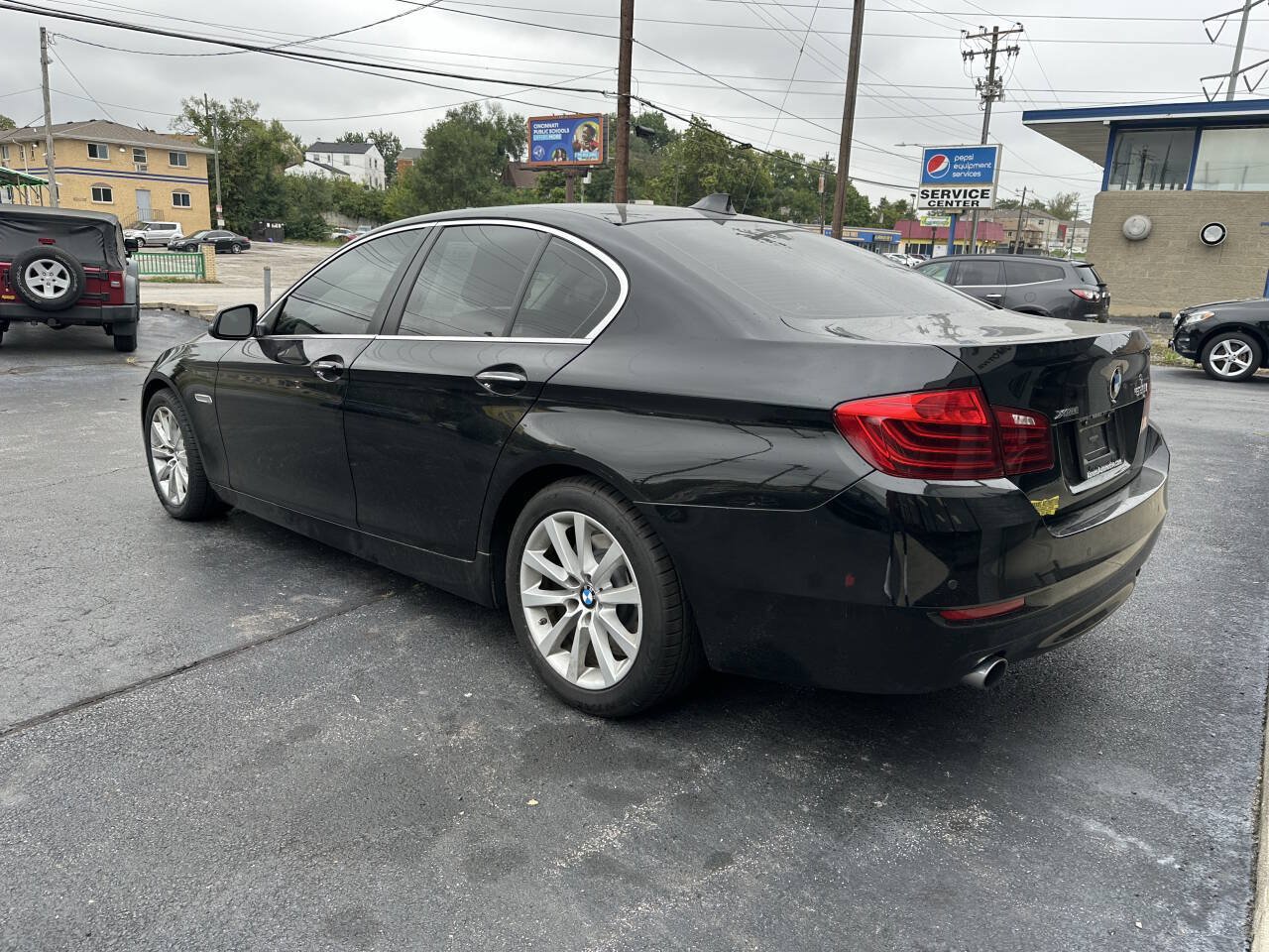 Used 2016 BMW 535i xDrive Sedan w/ Premium Package AWD/4WD image 9
