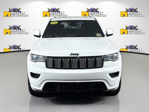 Used 2020 Jeep Grand Cherokee Altitude AWD/4WD image 2