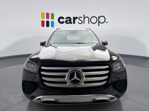 Used 2025 Mercedes-Benz GLS 450 4MATIC image 8