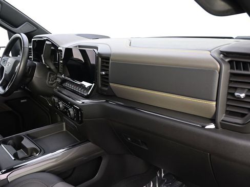 Used 2024 Chevrolet Silverado 2500 ZR2 w/ ZR2 Bison Edition image 15