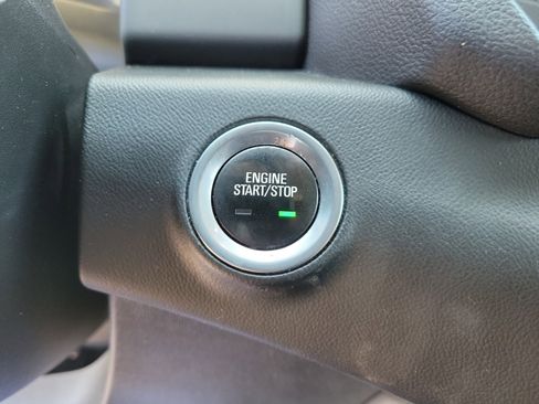 Used 2019 GMC Terrain SLE w/ Driver Convenience Package FWD image 15