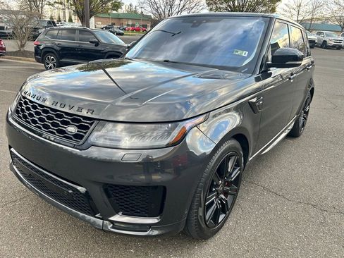 Used 2020 Land Rover Range Rover Sport HST image 3